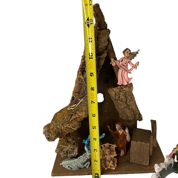 Vintage Italian Nativity Presepio Painted Figurines Rustic Wooden Stable Vtg - Picture 3 of 10